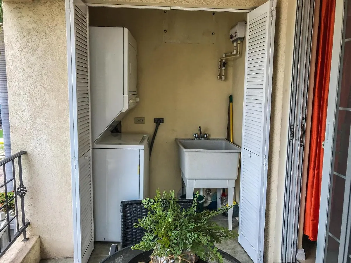 Apartman Dawn'S Comfort Zone Kingston Jamaica